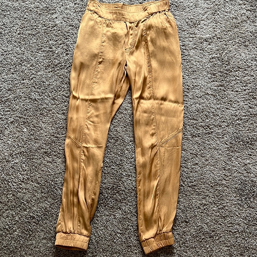 Adorable gold satin pant/ trouser